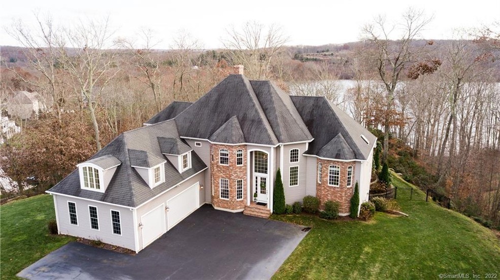 INCREDIBLE DARROWS RIDGE CUSTOM WATERFRONT HOME!