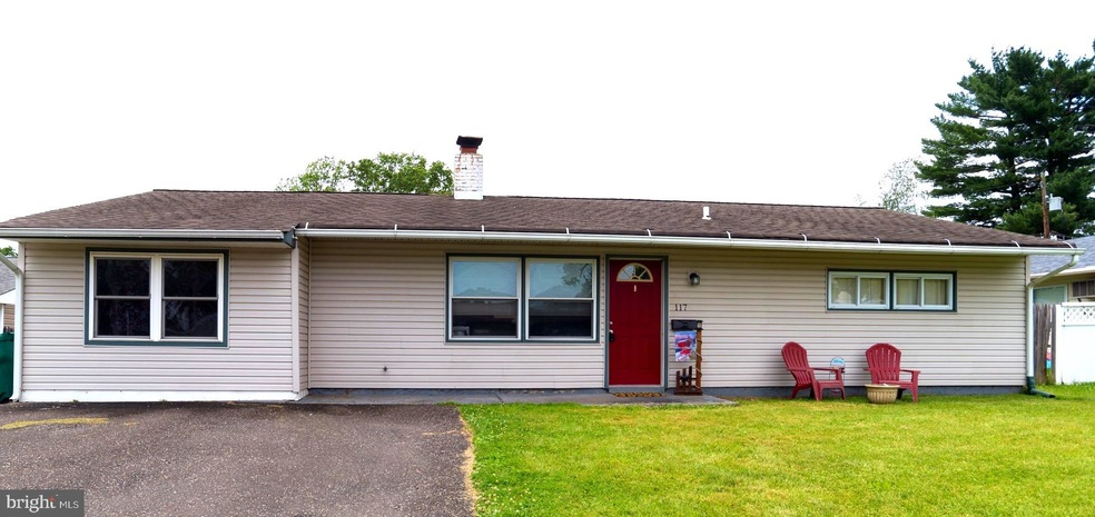 117 Gable Hill Rd, Levittown, PA 19057 - photo 1