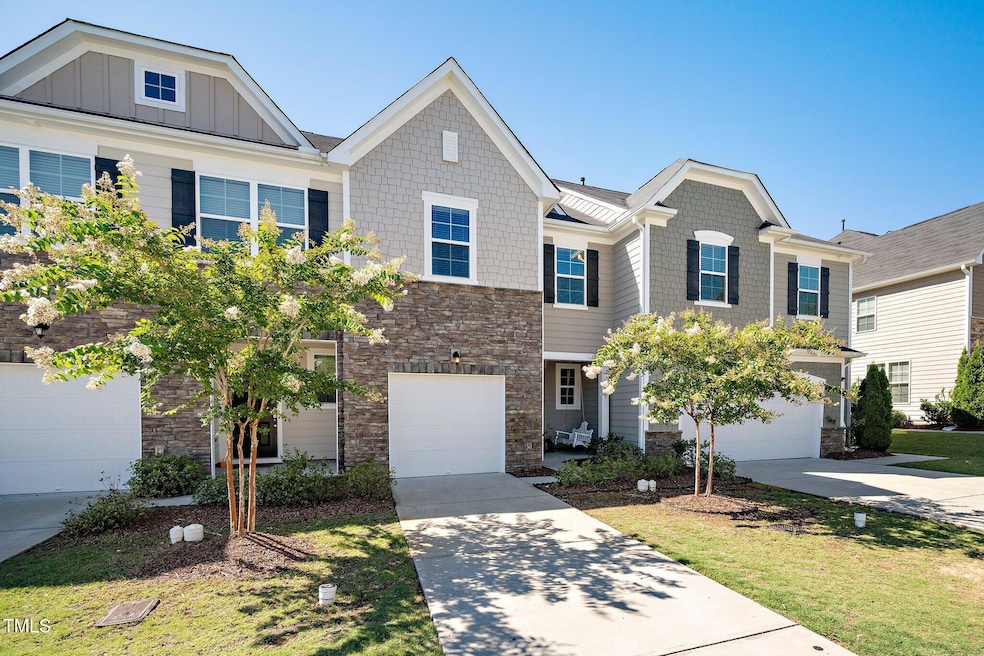 1-web-or-mls-835 New Derby Lane (22 of 2