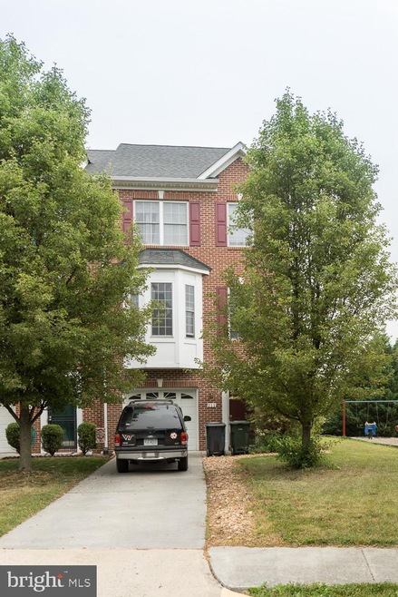 211 Cross Keys Place, Stephens City, VA 22655 - photo 1