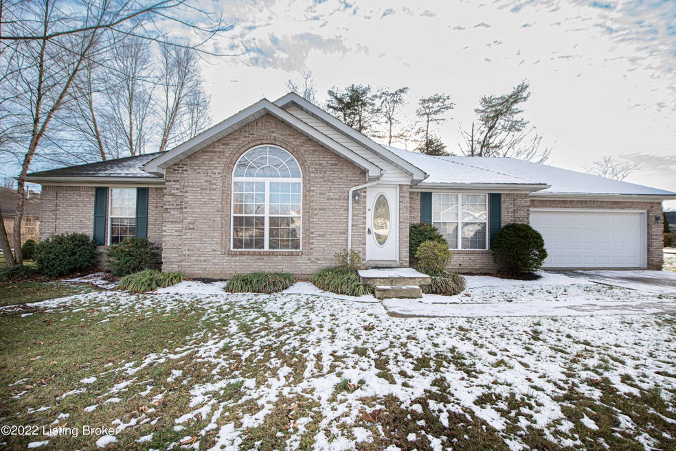 129 Hardwood Dr, Mount Washington, KY 40047 - photo 1