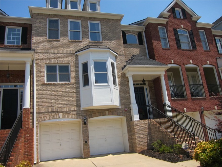 Gorgeous 3Bdrm/3.5 Bath that showcases a complete 