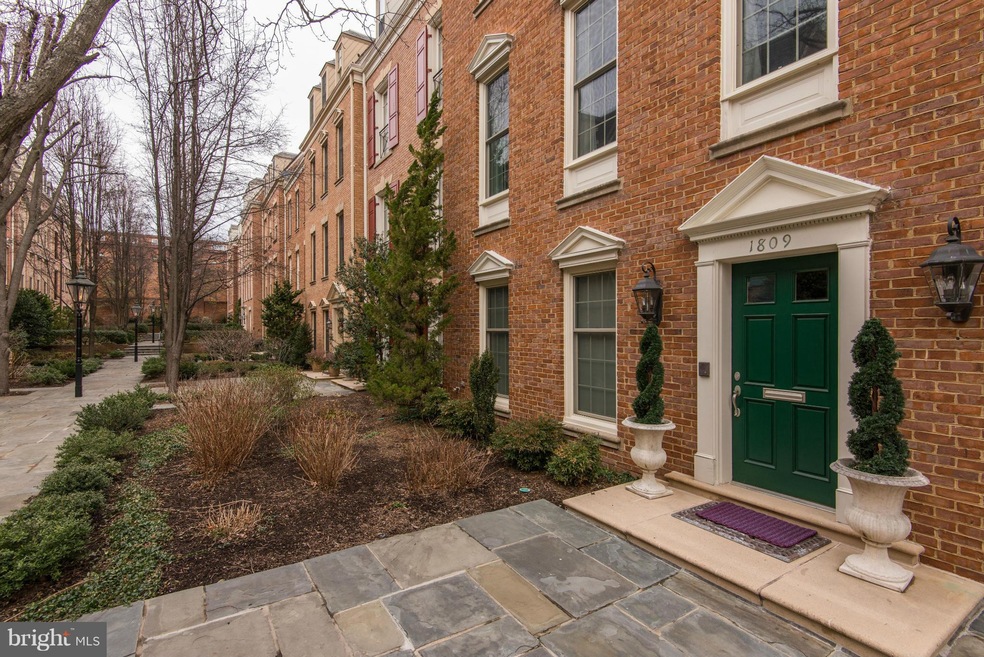 1809 Kalorama Square NW unit 5, Washington, DC 20008 - photo 1