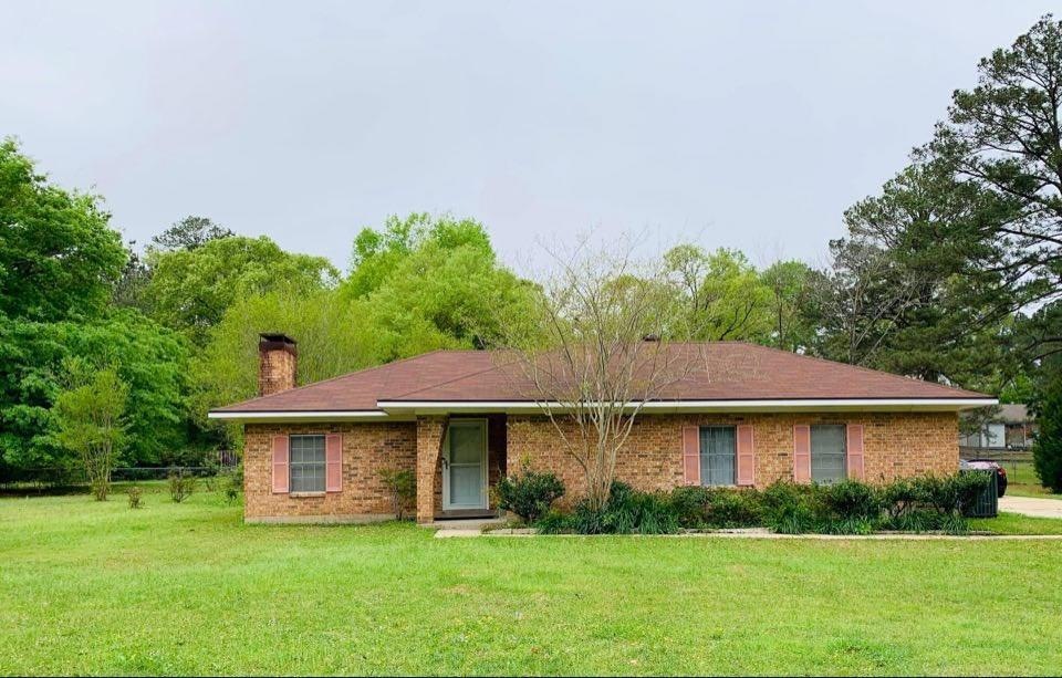 265 Oakwood Ln, Pineville, LA 71360 - photo 1