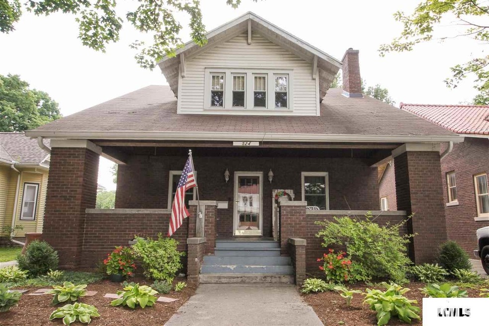 524 N Mclean St, Lincoln, IL 62656 - photo 1