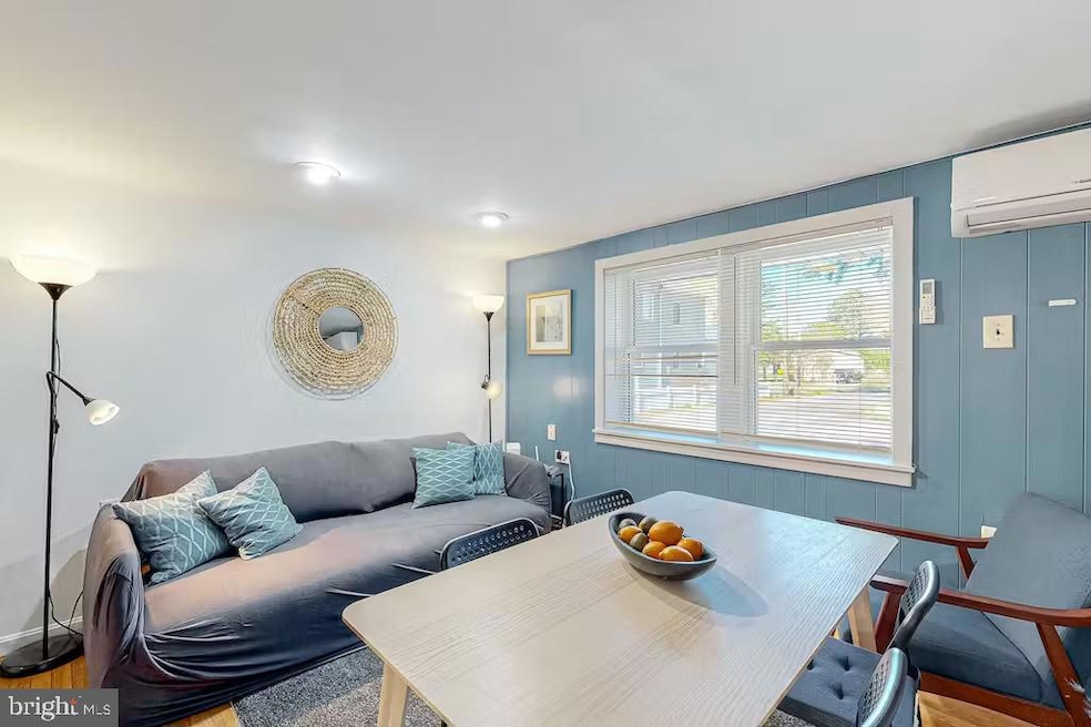 20517 Washington St unit 1, Rehoboth Beach, DE 19971 - photo 1