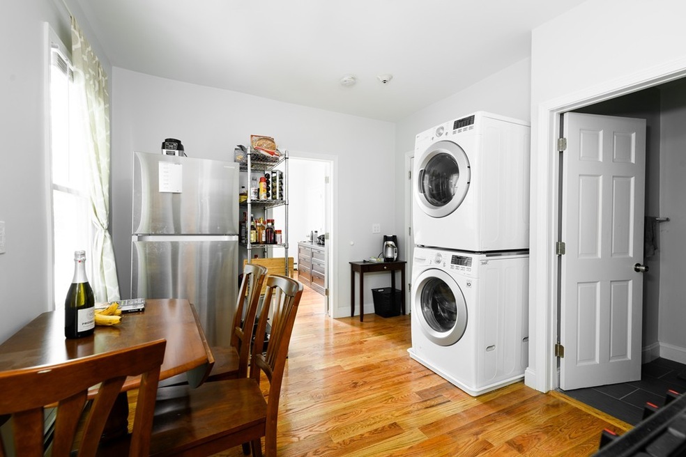 417 Cardinal Medeiros Ave unit 1, Cambridge, MA 02141 - photo 1