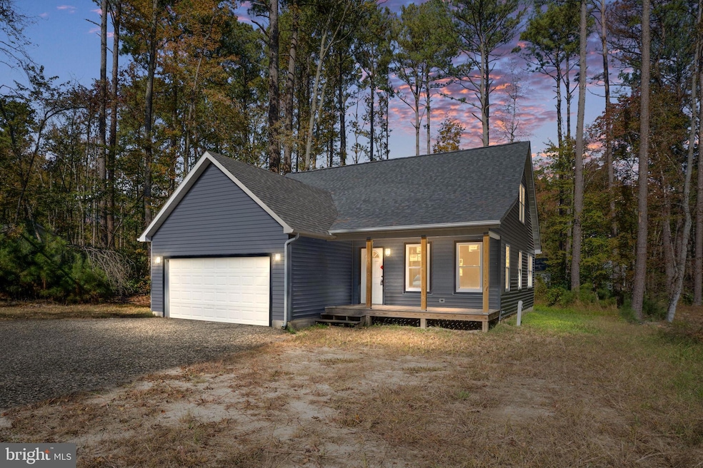 Pending $350,000 • Co-Listing Agent