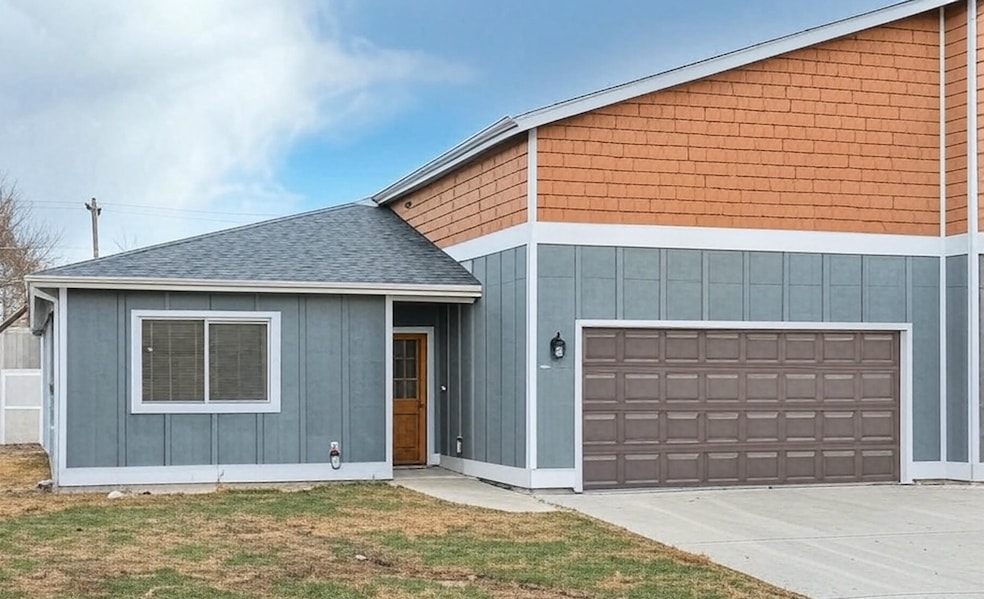 1543 7th Ave W, Kalispell, MT 59901 - photo 1