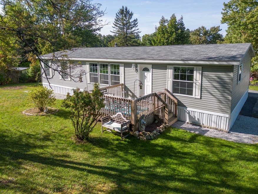 8 Buddy St, Hooksett, NH 03106 - photo 1