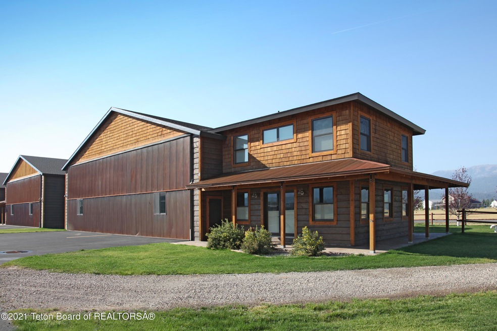 mm-exterior-front