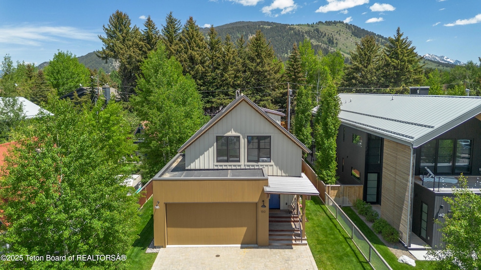 For Sale $6,495,000