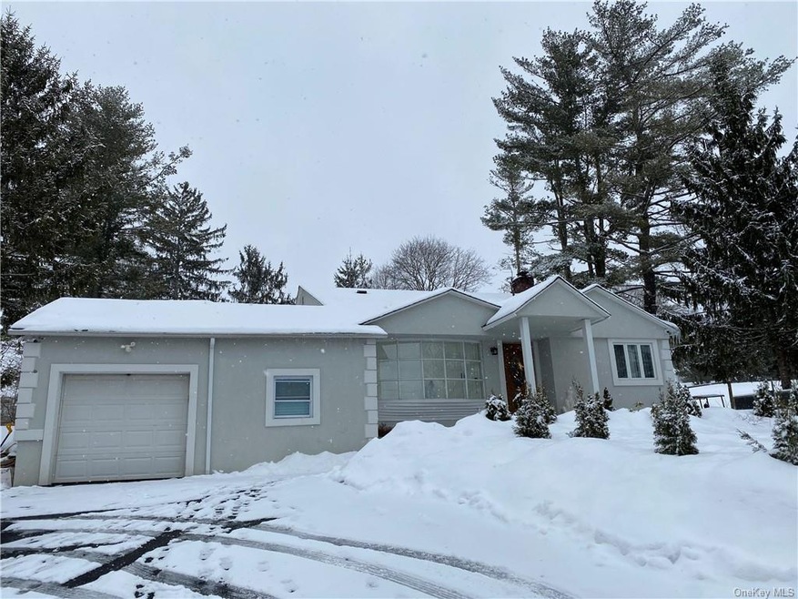 3474 Gomer St, Yorktown Heights, NY 10598 - photo 1