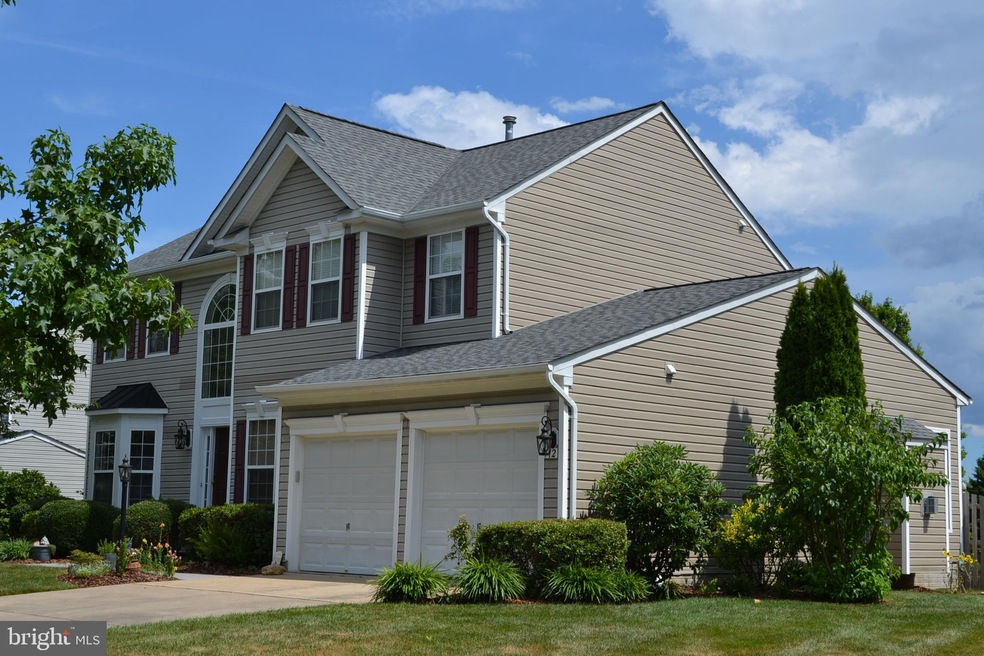 712 Sunflower Ct, Purcellville, VA 20132 - photo 1