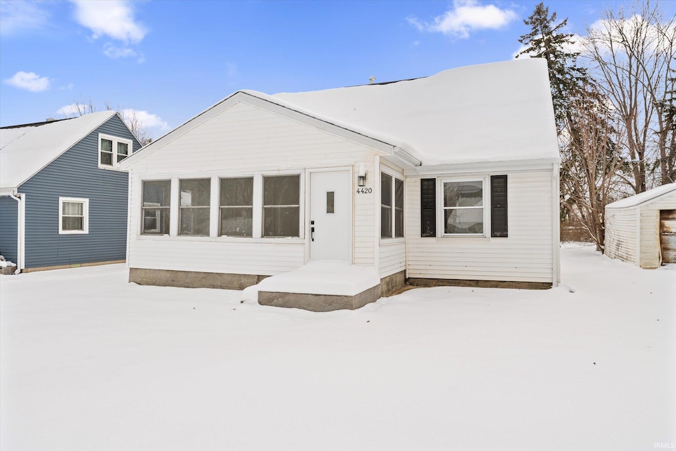 4420 Meadow Ln, South Bend, IN 46619 - photo 1