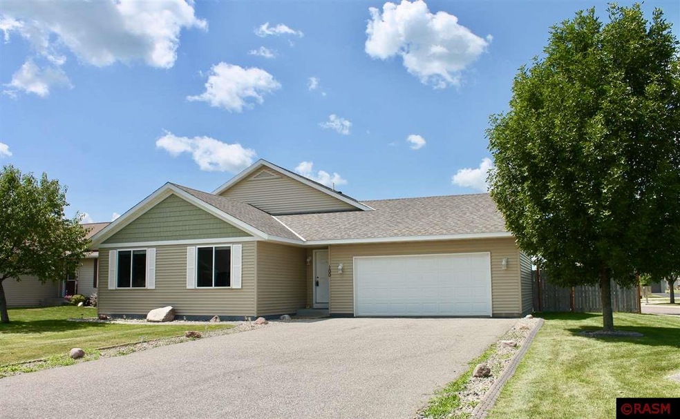 100 Timberwolf Ct, Mankato, MN 56001 - photo 1