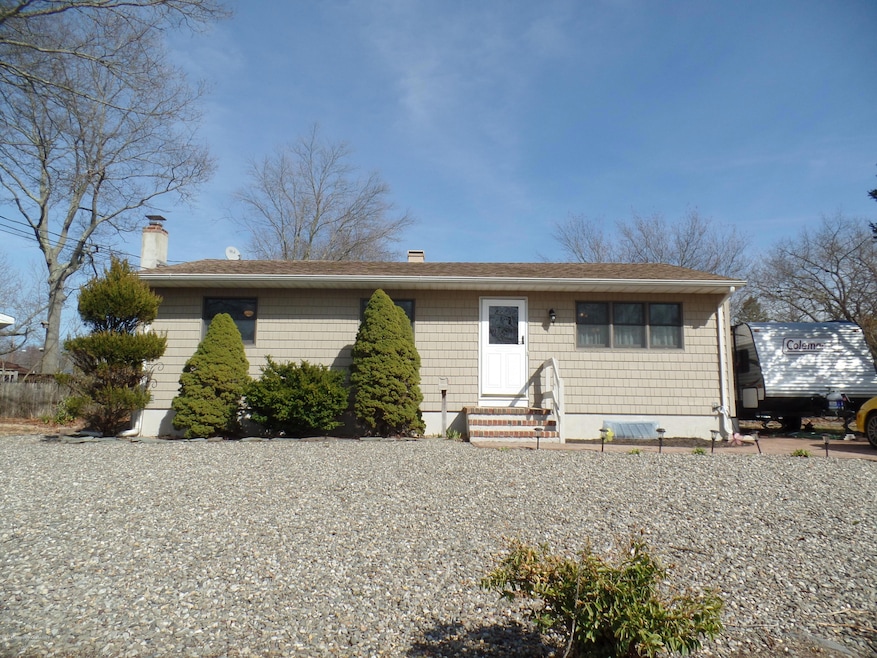 129 Pheasant Dr, Bayville, NJ 08721 - photo 1