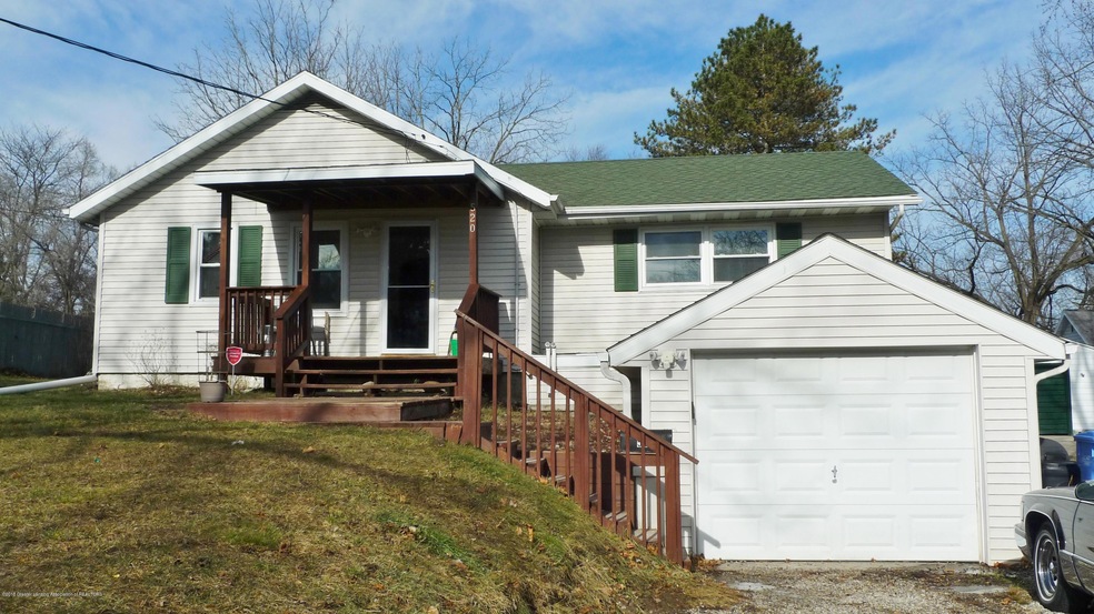 520 W Holmes Rd, Lansing, MI 48910 - photo 1