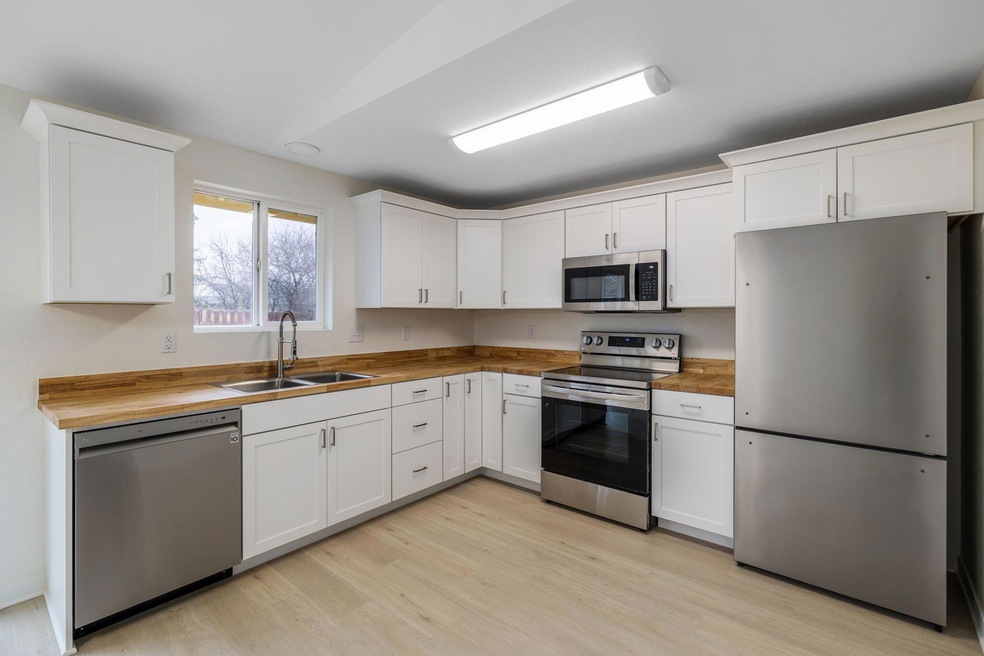 1607 SW 33rd Street