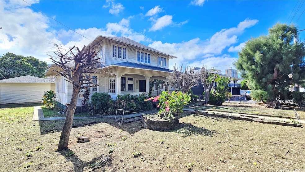 1727 Nuuanu Ave, Honolulu, HI 96817 - photo 1