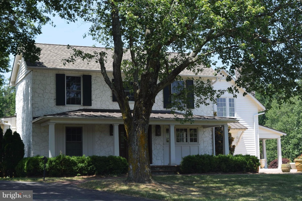 30096 Mine Run Rd, Unionville, VA 22567 - photo 1