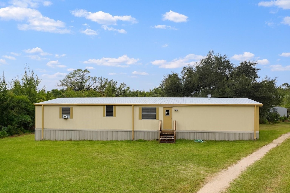 8348 Emmons Ave, New Port Richey, FL 34653 - photo 1