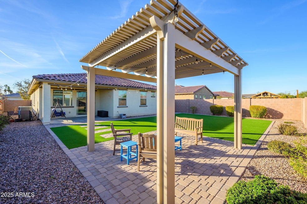 5117 N 81st Ave, Glendale, AZ 85303 - photo 1