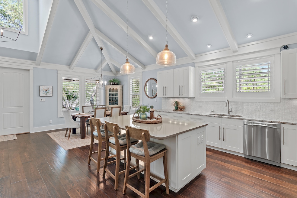 For Sale $1,000,000 • Co-Listing Agent