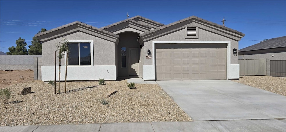 2247 Alan Ladd Dr, Kingman, AZ 86409 - photo 1