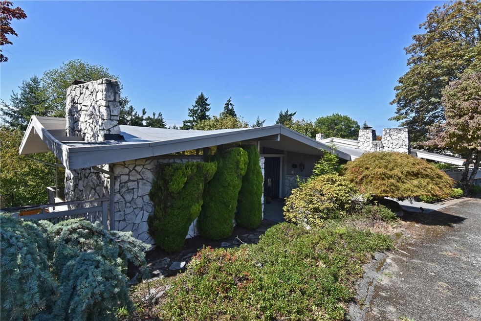 6 Maple Ln, Mercer Island, WA 98040 - photo 1