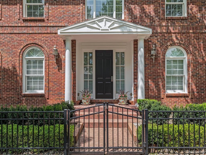 788 S Bates St, Birmingham, MI 48009 - photo 1