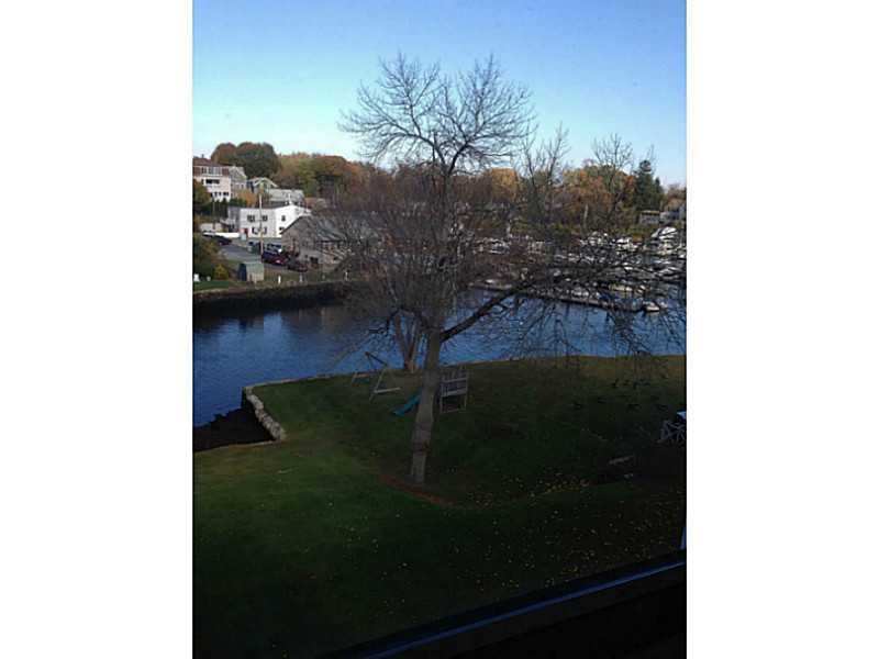 23 Peck Ln, Warwick, RI 02888 - photo 1