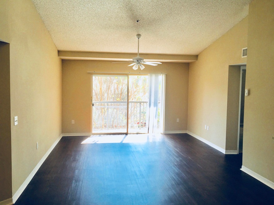 4197 N Haverhill Rd unit 211, West Palm Beach, FL 33417 - photo 1