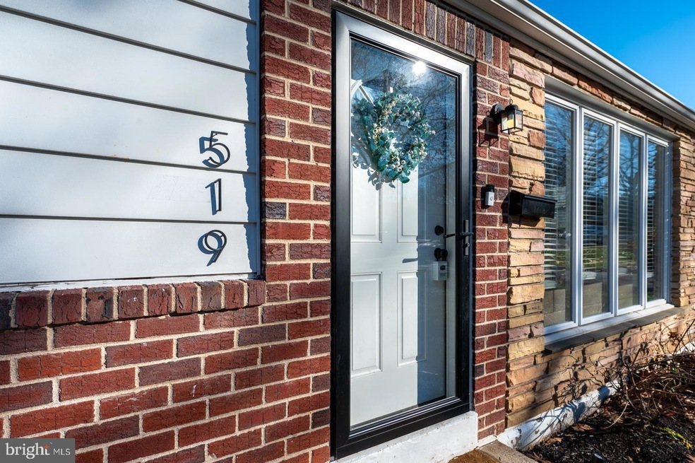 519 W Anderson Ave, Phoenixville, PA 19460 - photo 1