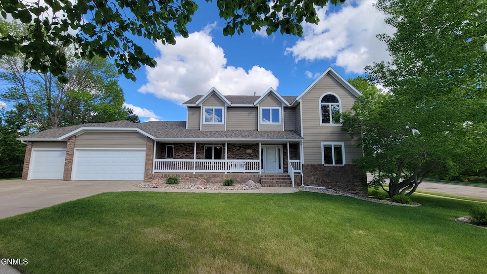 For Sale $629,000 • Co-Listing Agent