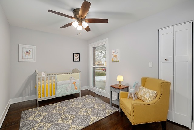 421 E Atwater Ave, Elmhurst, IL 60126 - photo 1