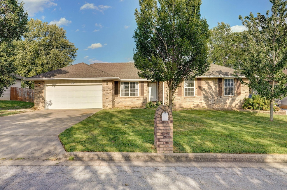 406 S Devonshire-2