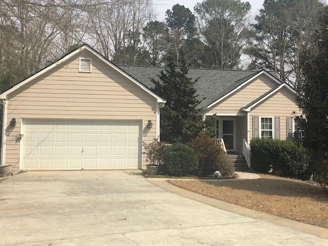 DESIRABLE RANCH IN SWIM/TENNIS NEIGHBORHOOD
