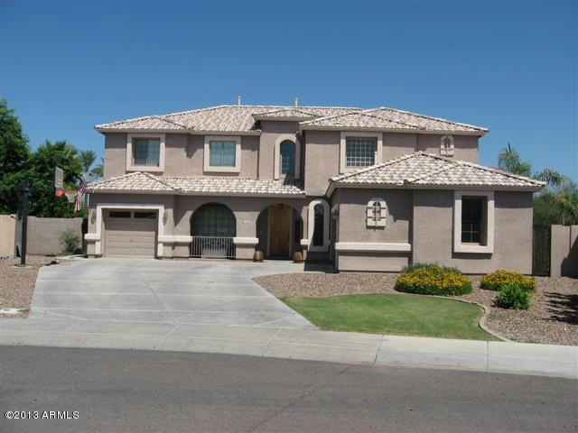 1518 E Iris Dr.