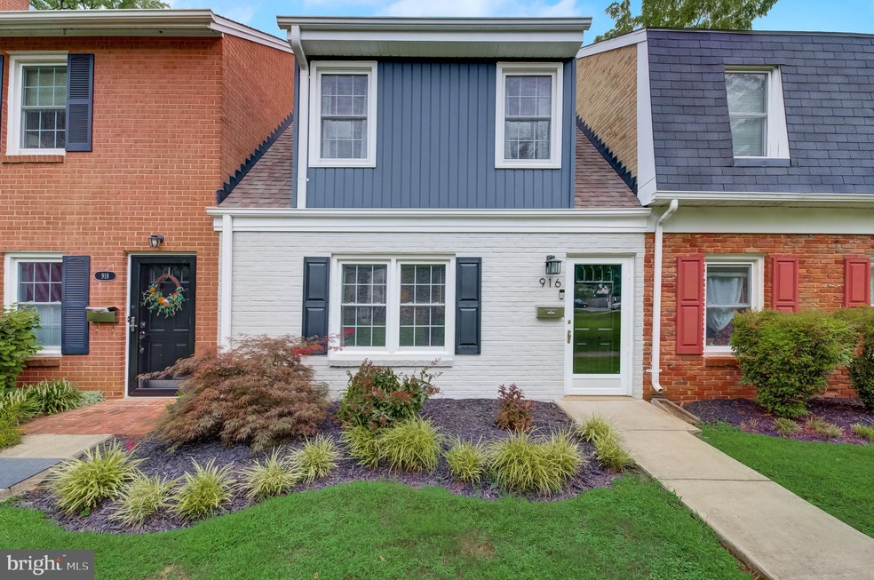 916 Bethany Ct, Annapolis, MD 21403 - photo 1