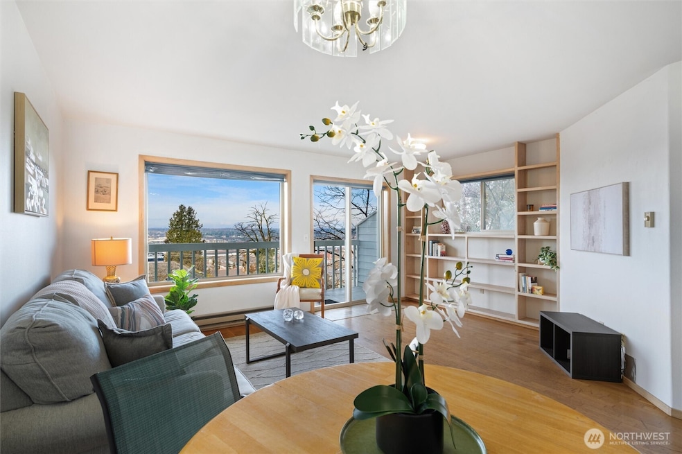 Sold $405,000 • Co-Listing Agent