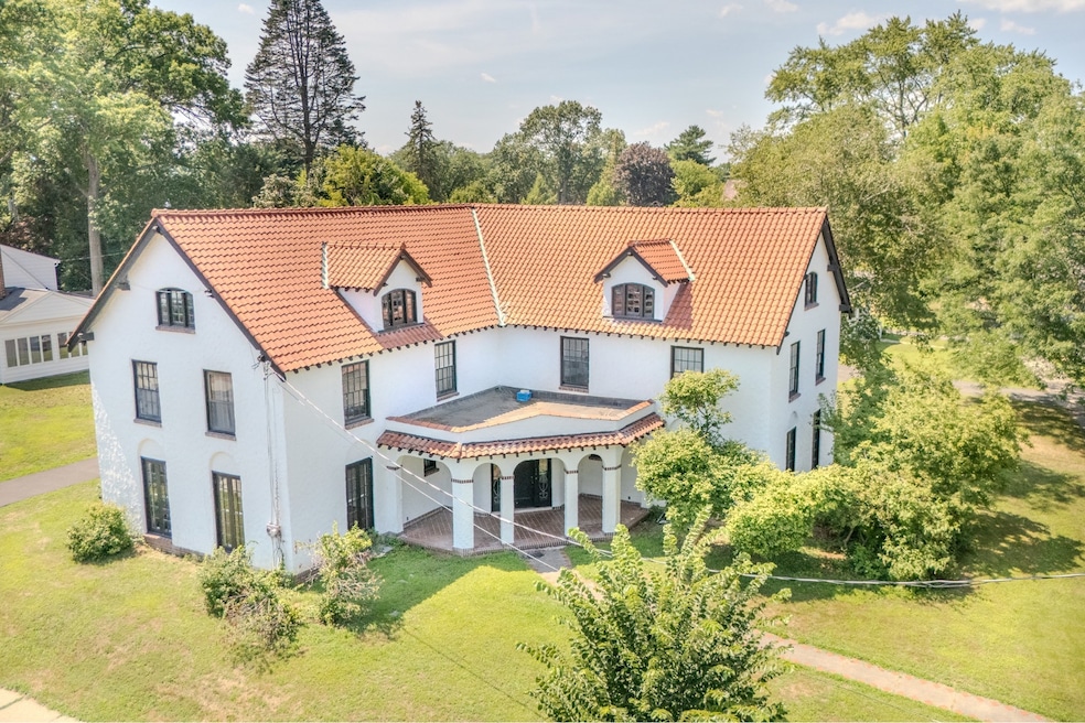 716 Western Ave, Albany, NY 12203 - photo 1