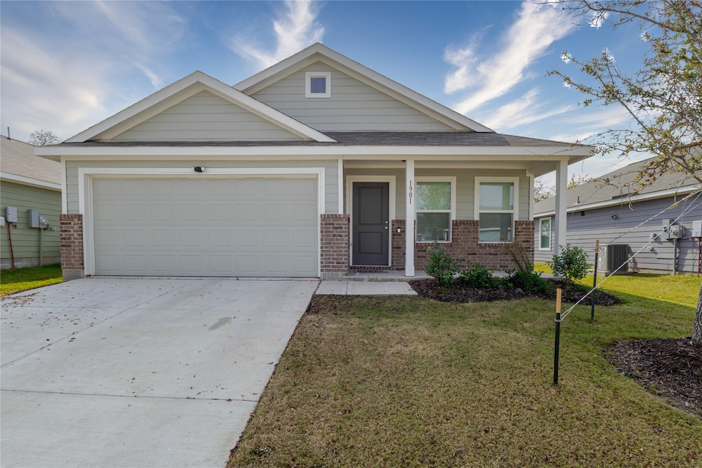 1901 Ashland St, McKinney, TX 75071 - photo 1