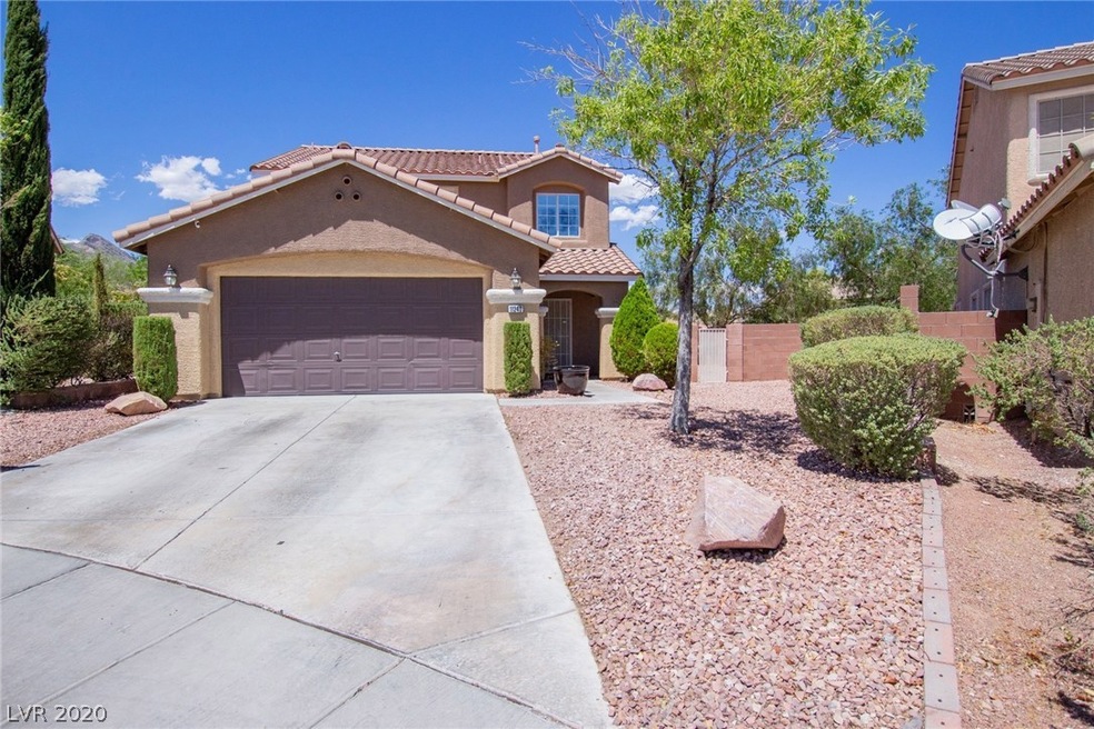 WELCOME TO 11240 ROSE REFLET THIS GORGEOUS COMPLET