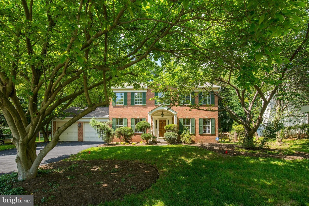 14909 Dufief Dr, North Potomac, MD 20878 - photo 1