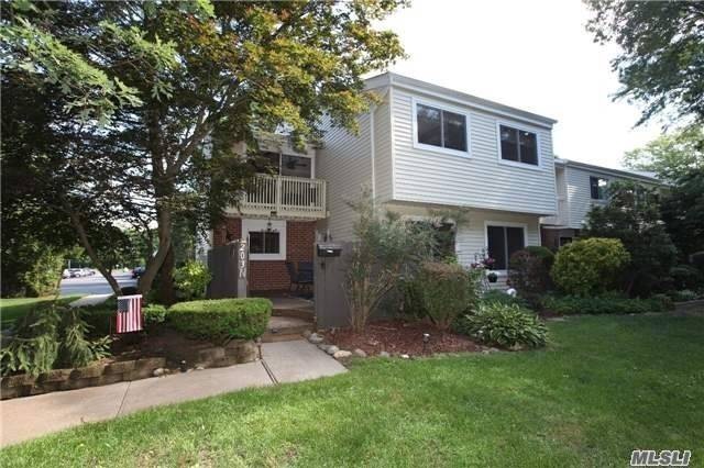 203 Springmeadow Dr unit N, Holbrook, NY 11741 - photo 1