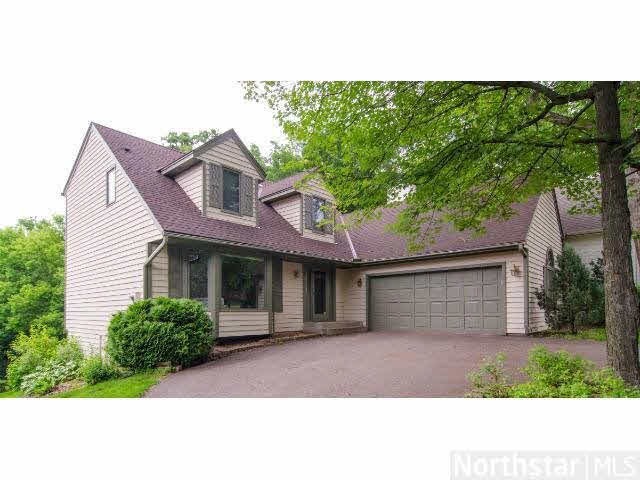4309 Woods Way, Minnetonka, MN 55345 - photo 1