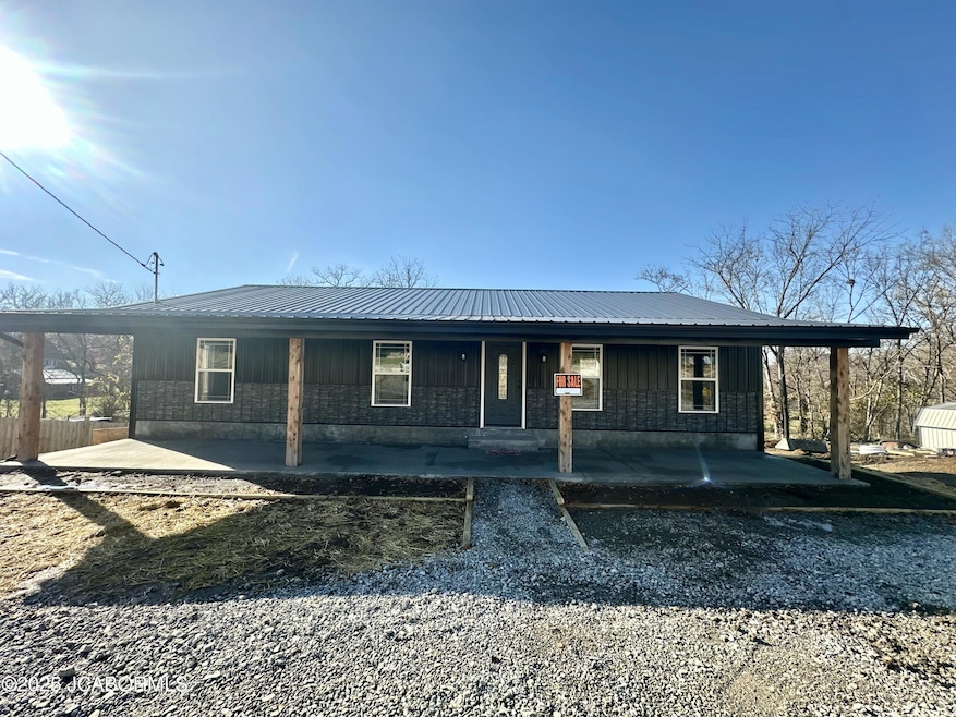 505 Ryan Ave, California, MO 65018 - photo 1