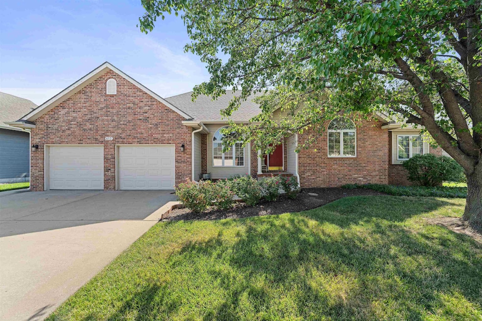 Pending $395,000