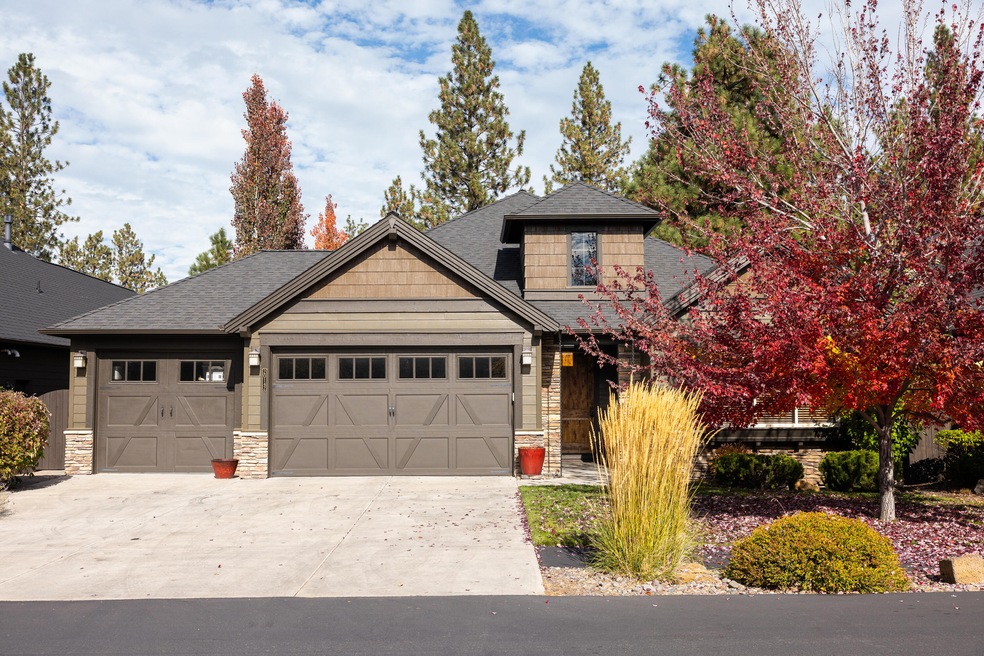 21042 Stonegate 1 of 37